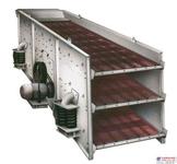 　新鄉(xiāng)市三鑫電機(jī)制造有限公司是一家專業(yè)設(shè)計(jì)、開發(fā)電機(jī)的公司。公司鑄造、機(jī)加工、設(shè)計(jì)、開發(fā)及生產(chǎn)各類特種電動(dòng)機(jī)于一體，具有雄厚的產(chǎn)品開發(fā)能力，擁有先進(jìn)的生產(chǎn)和檢測設(shè)備，已全面通過最新版ISO9001：2000國際質(zhì)量管理體系認(rèn)證。公司主要生產(chǎn)YZS、YZU系列振動(dòng)源三相異步電動(dòng)機(jī)及派生系列YZVP系列振動(dòng)電機(jī)、YZO系列振動(dòng)電機(jī)、JZO振動(dòng)電機(jī)、Y系列電機(jī)和YCT電磁調(diào)速電機(jī)等系列產(chǎn)品及工業(yè)氣泵打碼